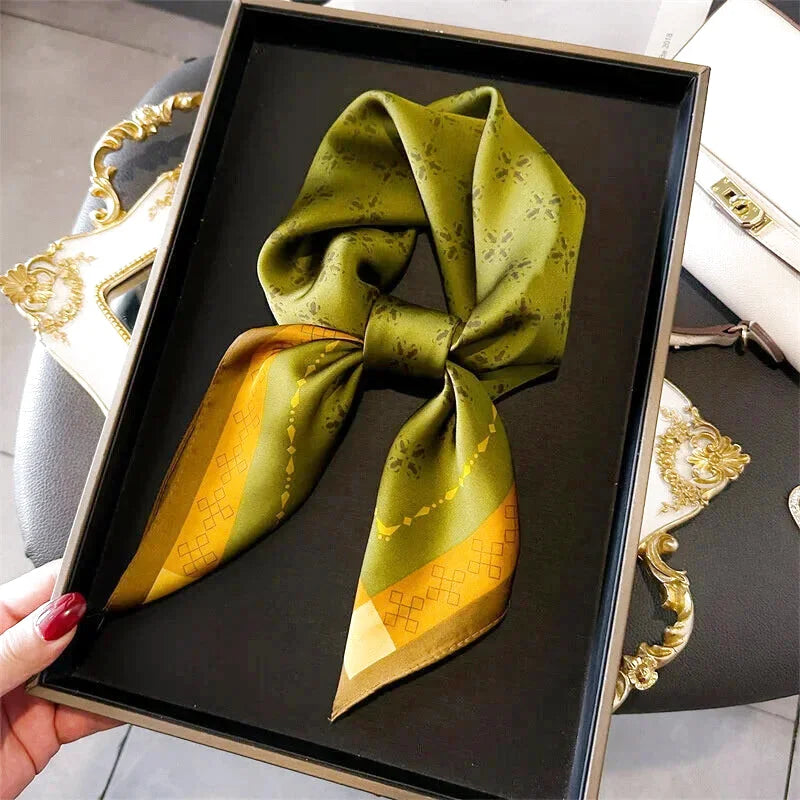 Tour De Cou Soie Femme Chic