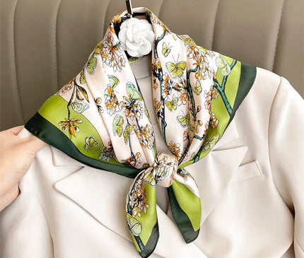 Tour De Cou Femme Décoratif