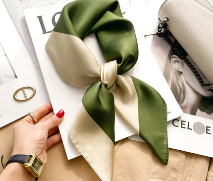 Tour De Cou Femme Décoratif