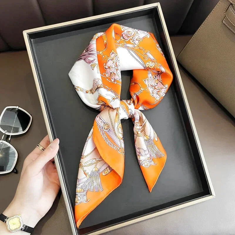 Tour De Cou Original Motif Vintage