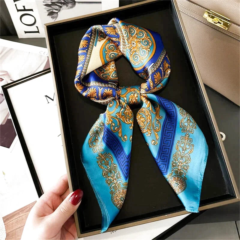 Tour De Cou Soie Femme Chic