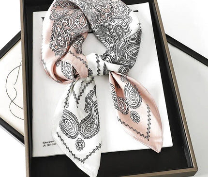 Tour De Cou Soie Femme Design